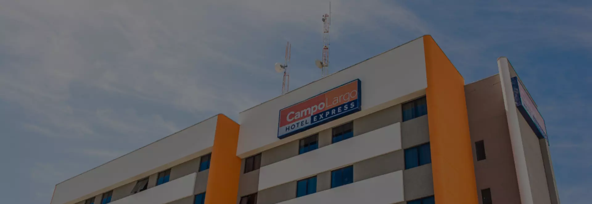 Hotel - Campo Largo Comfort - Grupo HCL